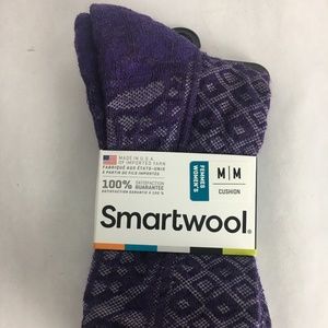 NWT Smartwool hiking socks Purple Size Medium